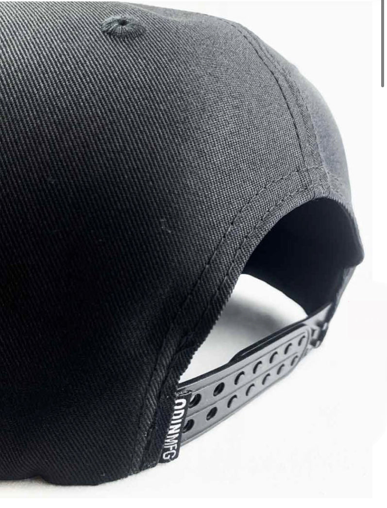 The Crest SnapBack - Black